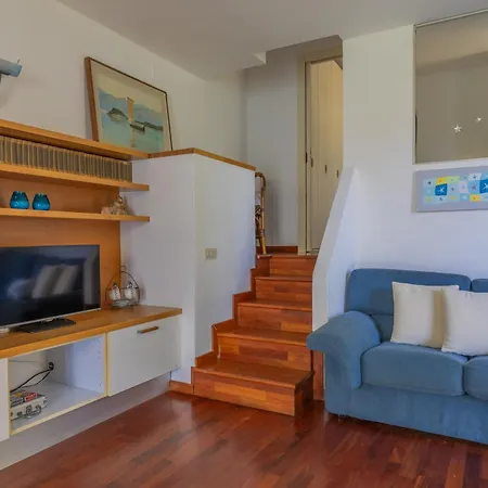 Casa Apartment Sala Comacina